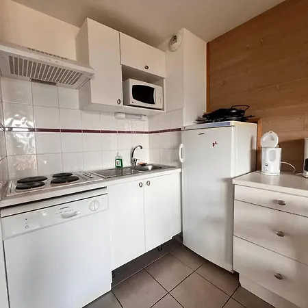 Bel 3 Pieces Avec Balcon, Parking A - Fr-1-593-132 Apartament